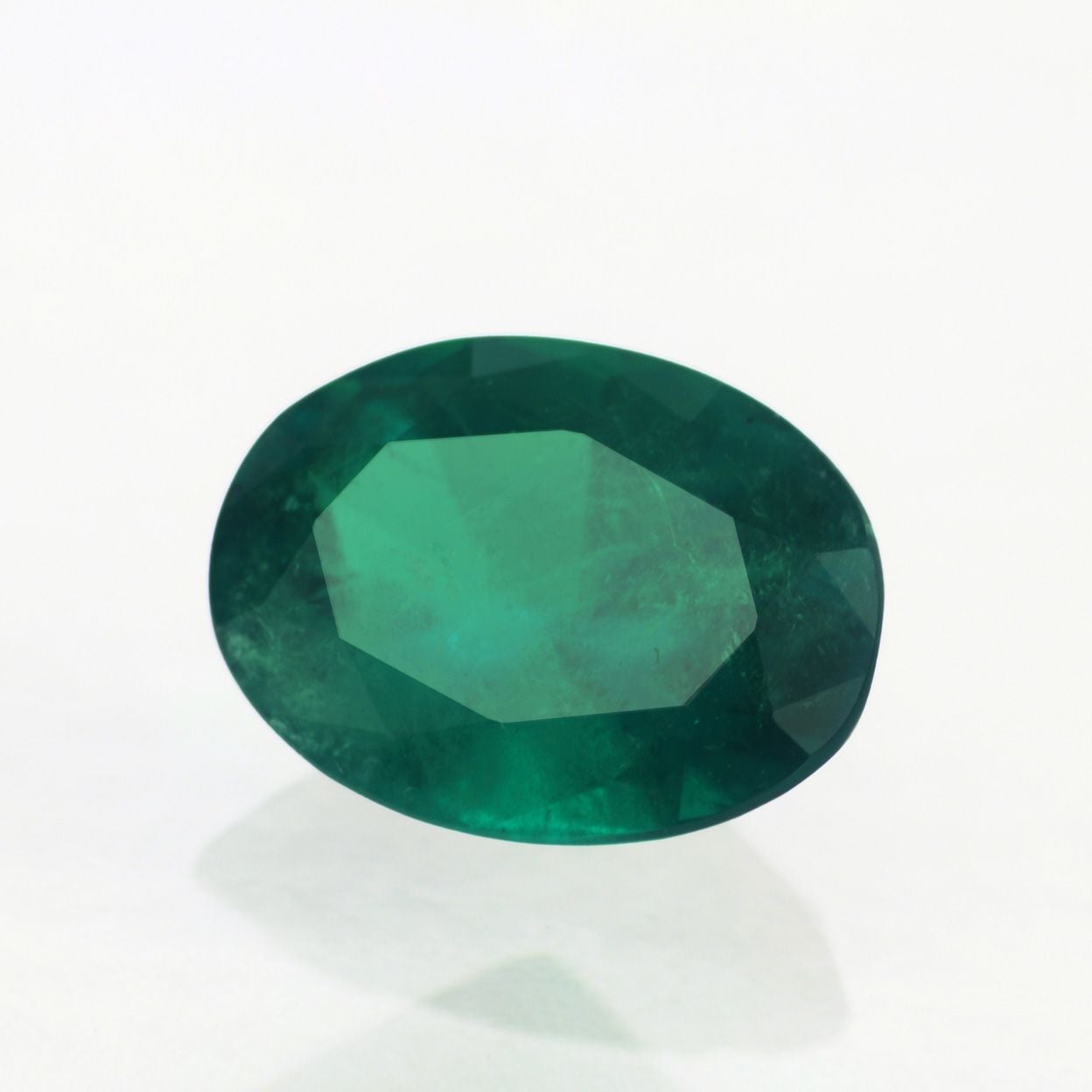 コロンビア産ムゾー鉱山エメラルド1.47ct(中央宝石研究所宝石鑑別書付