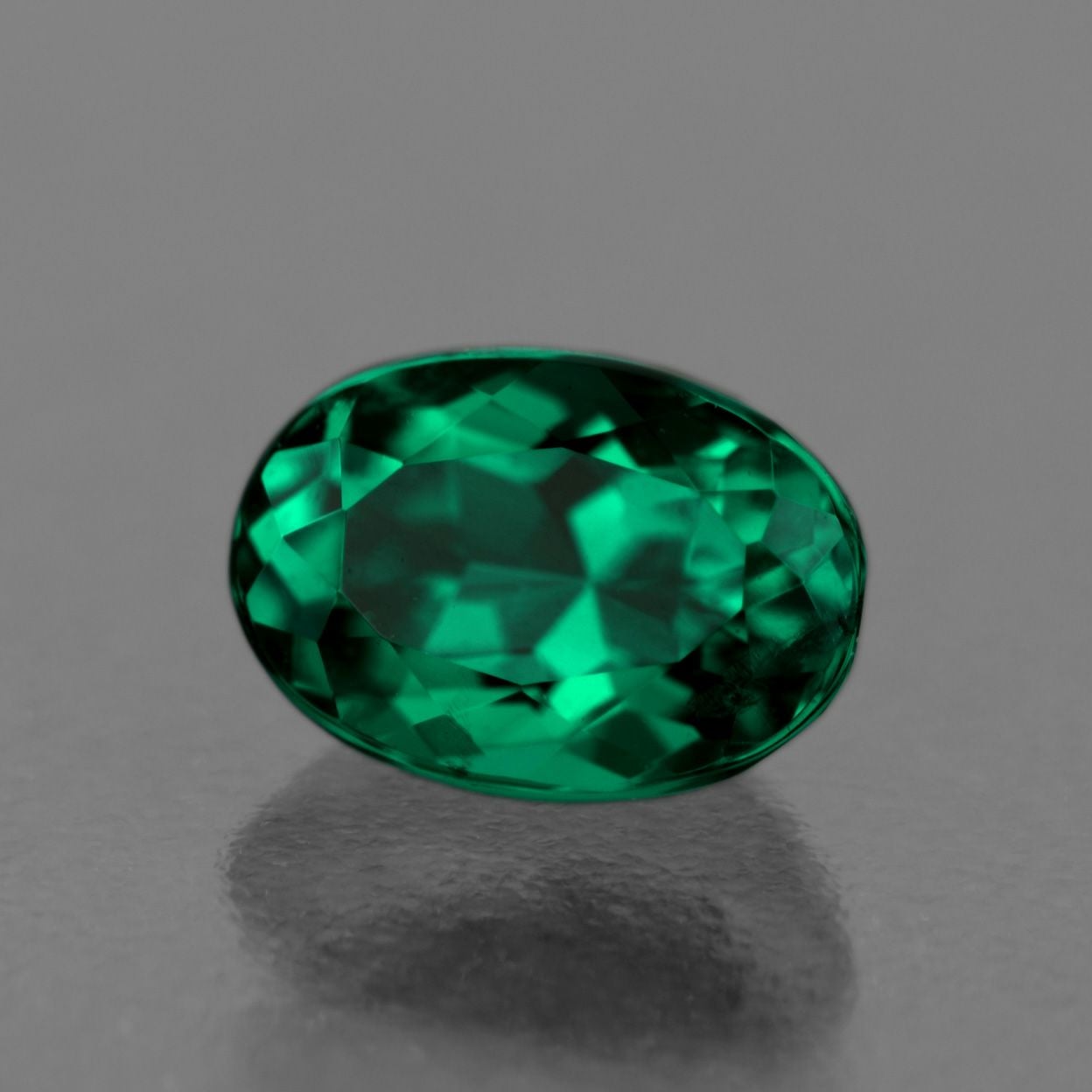 コロンビア産無処理エメラルド(ノンオイル)0.17ct(GRS宝石鑑別書付)
