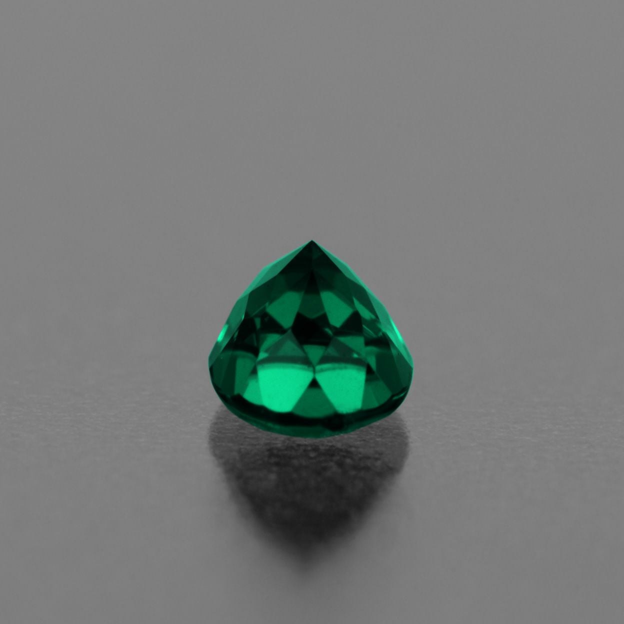 コロンビア産無処理エメラルド(ノンオイル)0.17ct(GRS宝石鑑別書付)