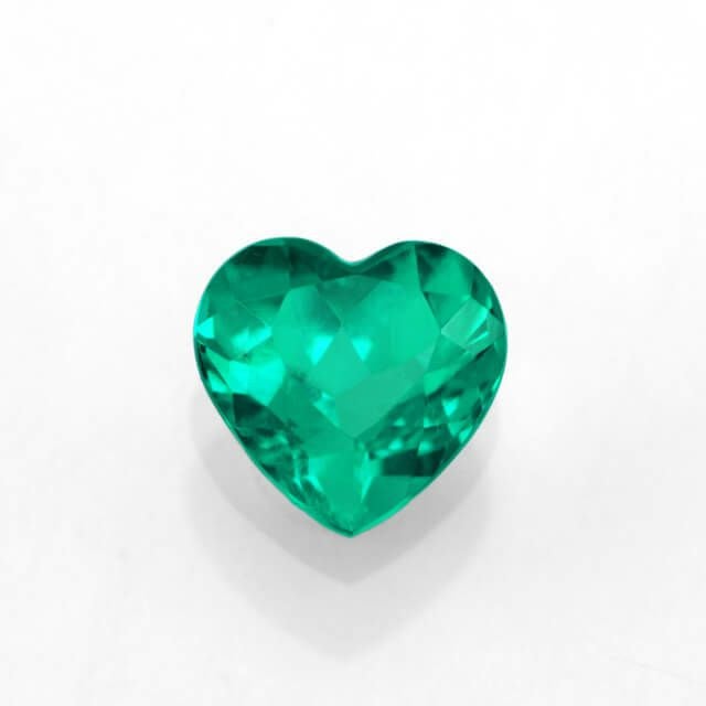 コロンビア産チボール鉱山無処理エメラルド(ノンオイル)0.569ct(中央宝石研究所宝石鑑別書付)