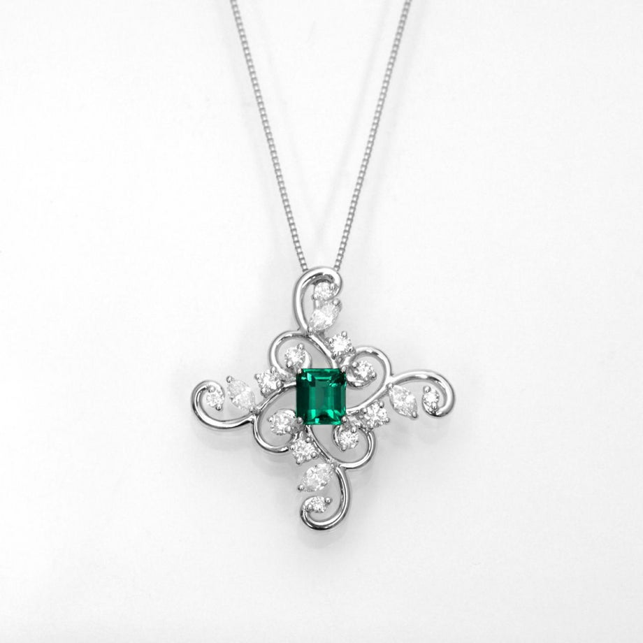 コロンビア産無処理エメラルド(ノンオイル)0.487ctプラチナネックレスダイヤ0.54ct(中央宝石研究所宝石鑑別書付 )
