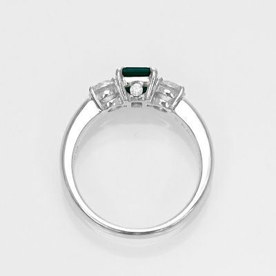 コロンビア産ムゾー鉱山エメラルド1.676ctプラチナリングダイヤ0.72ct付(中央宝石研究所宝石鑑別書付)