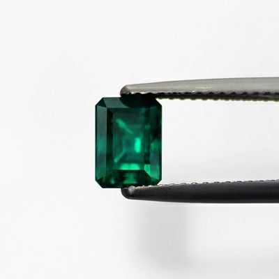 コロンビアムゾー鉱山エメラルド1.32ct(中央宝石研究所宝石鑑別書付)