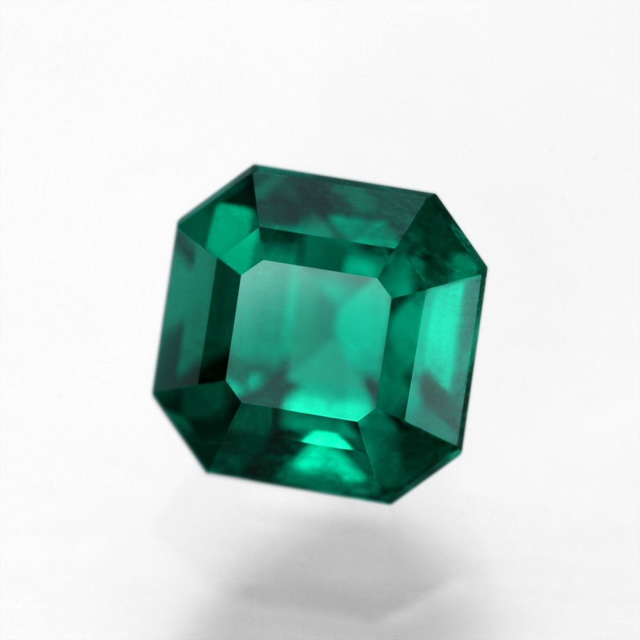 コロンビア産ムゾー鉱山無処理エメラルド(ノンオイル)0.83ct(GUBELIN宝石鑑別書 GIA宝石鑑別書付)