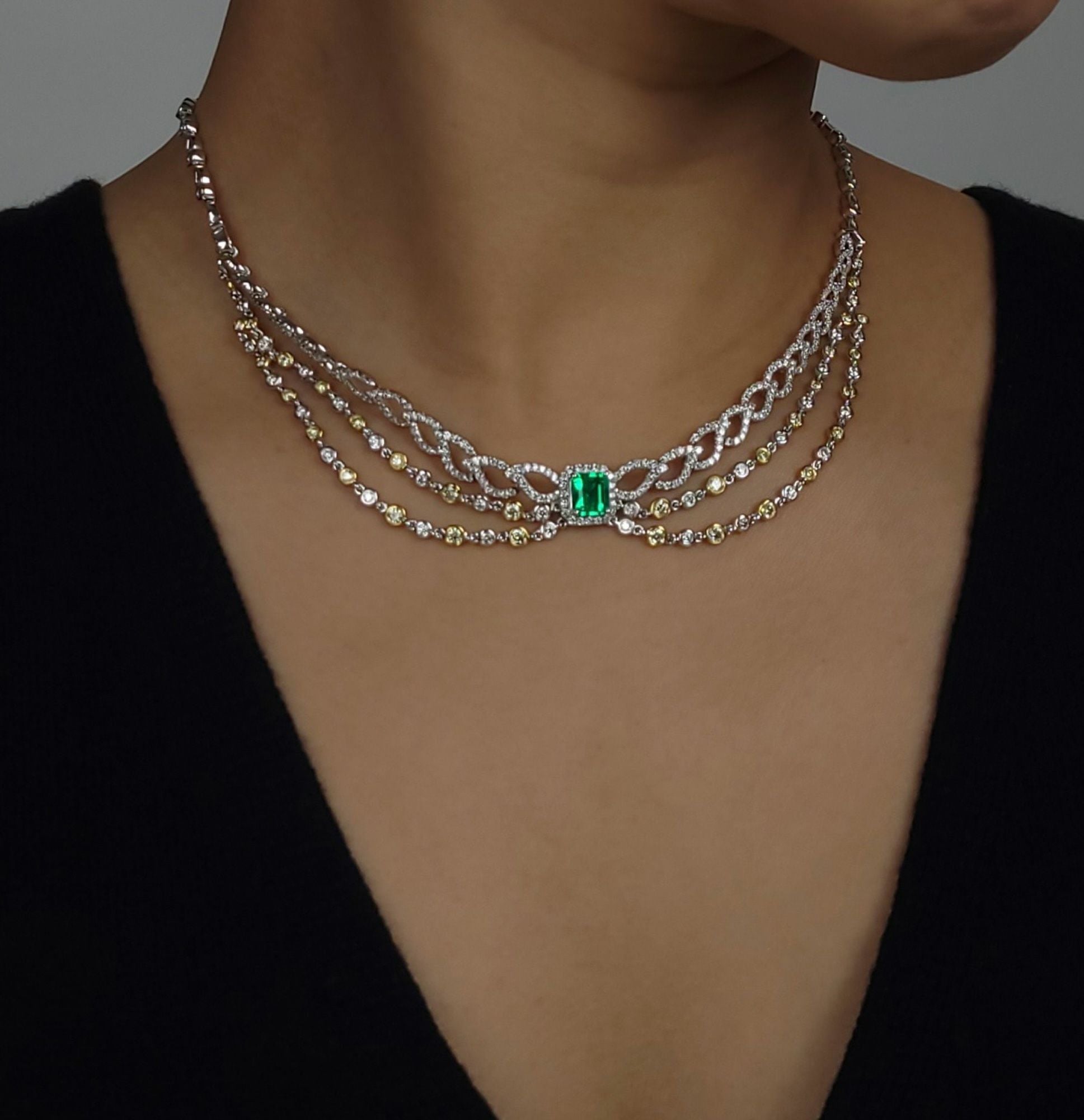 コロンビア産無処理エメラルド(ノンオイル)1.38ctプラチナゴールドネックレスダイヤ1.51ct2.99ct付(GUBELIN宝石鑑別書付)