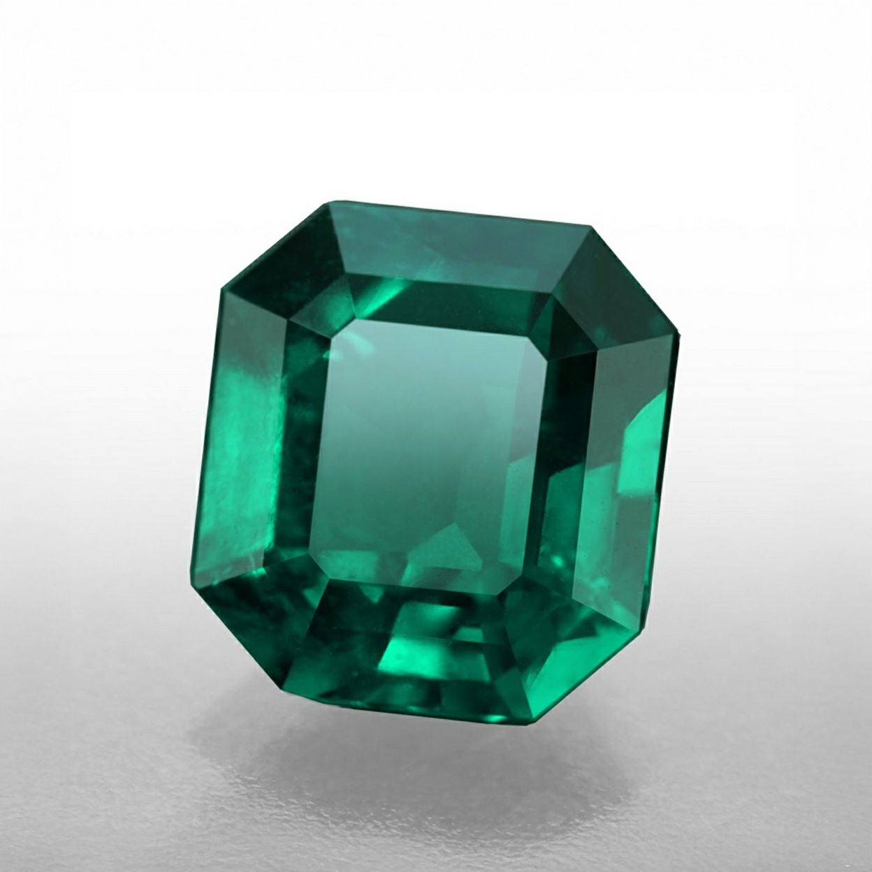 コロンビア産エメラルド1.35ct(GRS宝石鑑別書付)コロンビア産ムゾー鉱山エメラルド1.35ct(GRS宝石鑑別書付)【Muzo Green】【Old Mine】