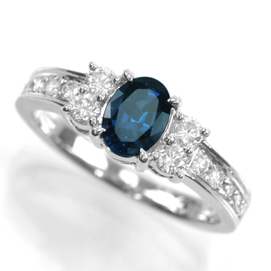 ブラジル産アレキサンドライト0.82ctプラチナリングダイヤ0.42ct付(GIA宝石鑑別書付)