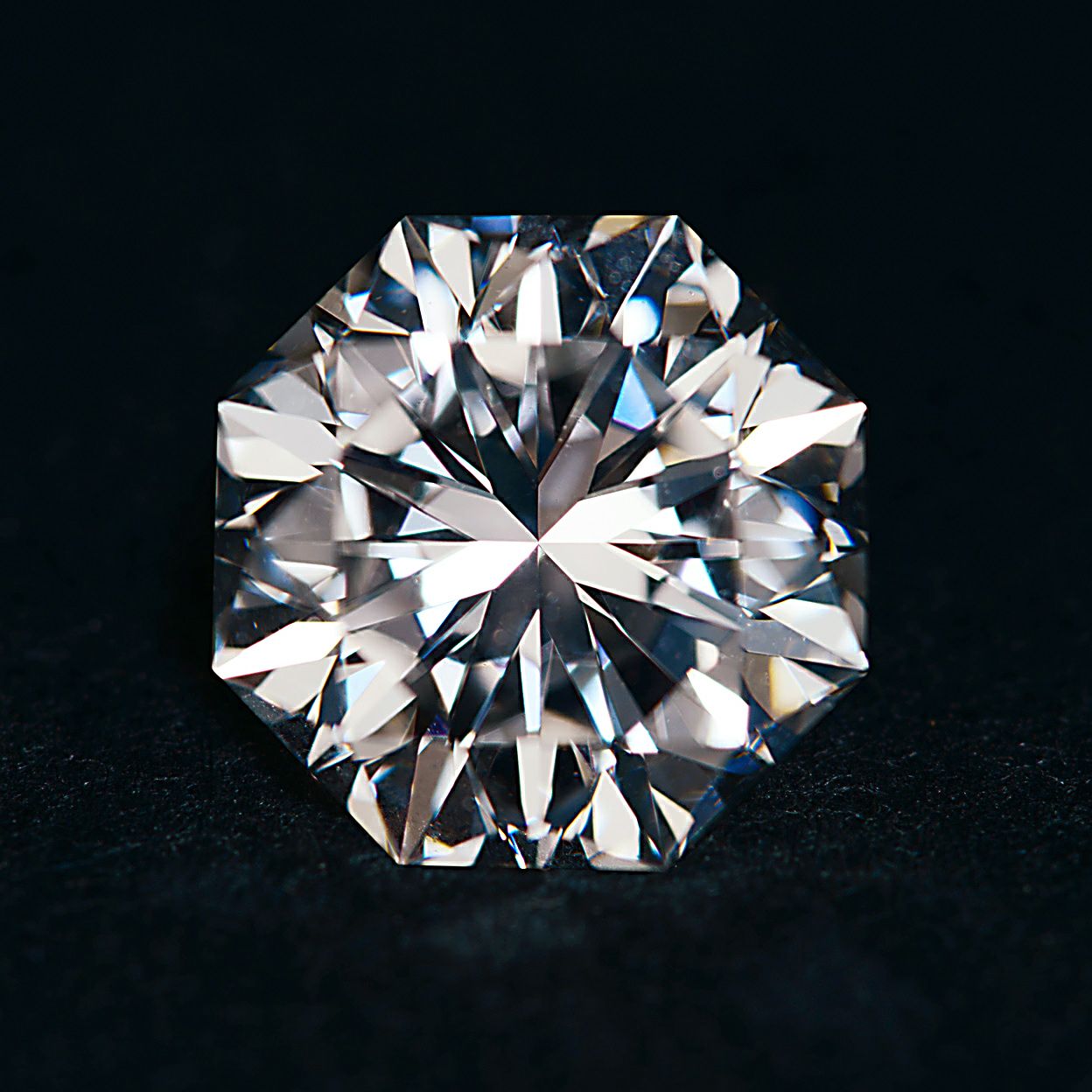 ダイヤモンド1.457ct G VS-1 (中央宝石研究所ダイヤモンドソーティング付)