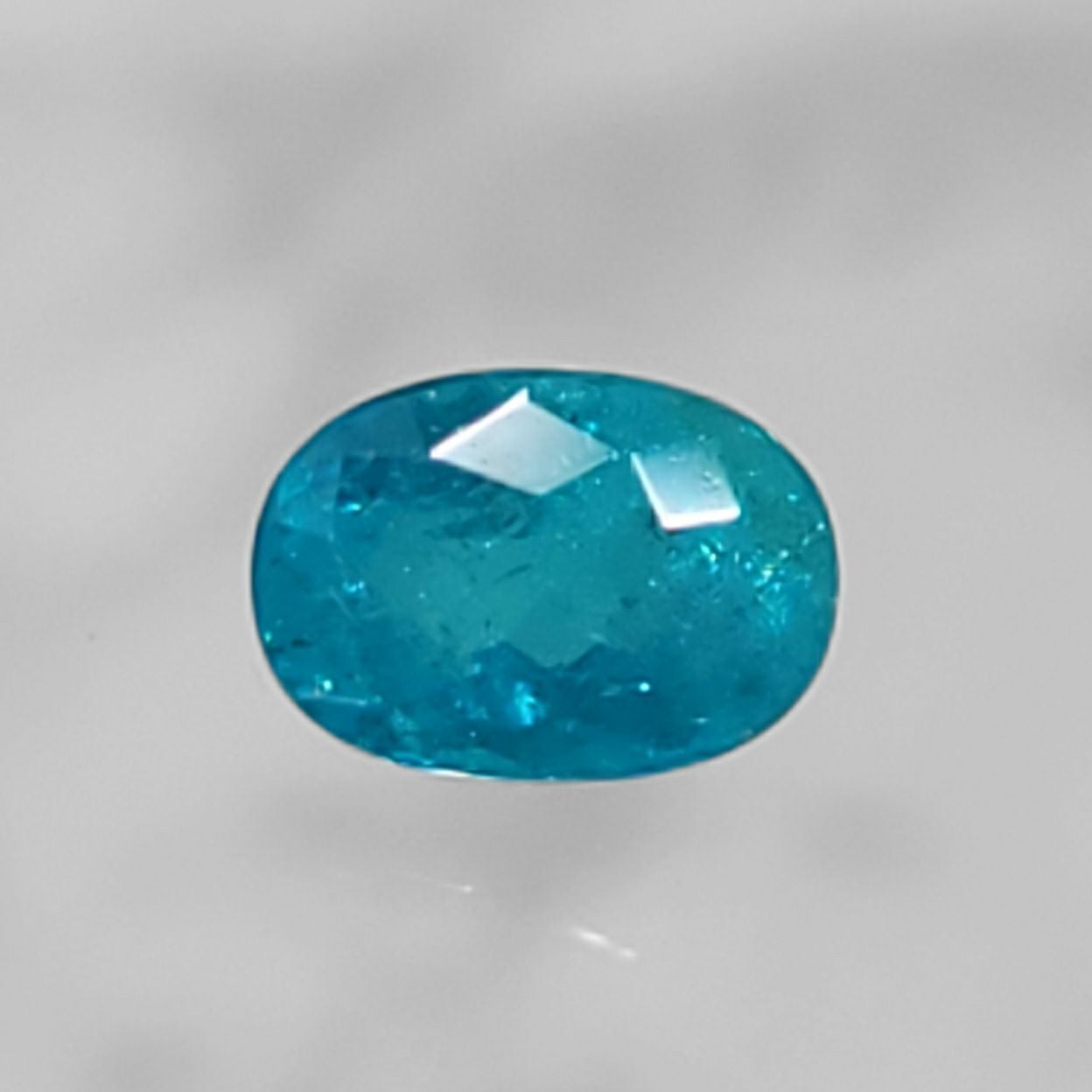 ブラジル産バターリャ鉱山非加熱パライバトルマリン0.34ct(GRS宝石鑑別