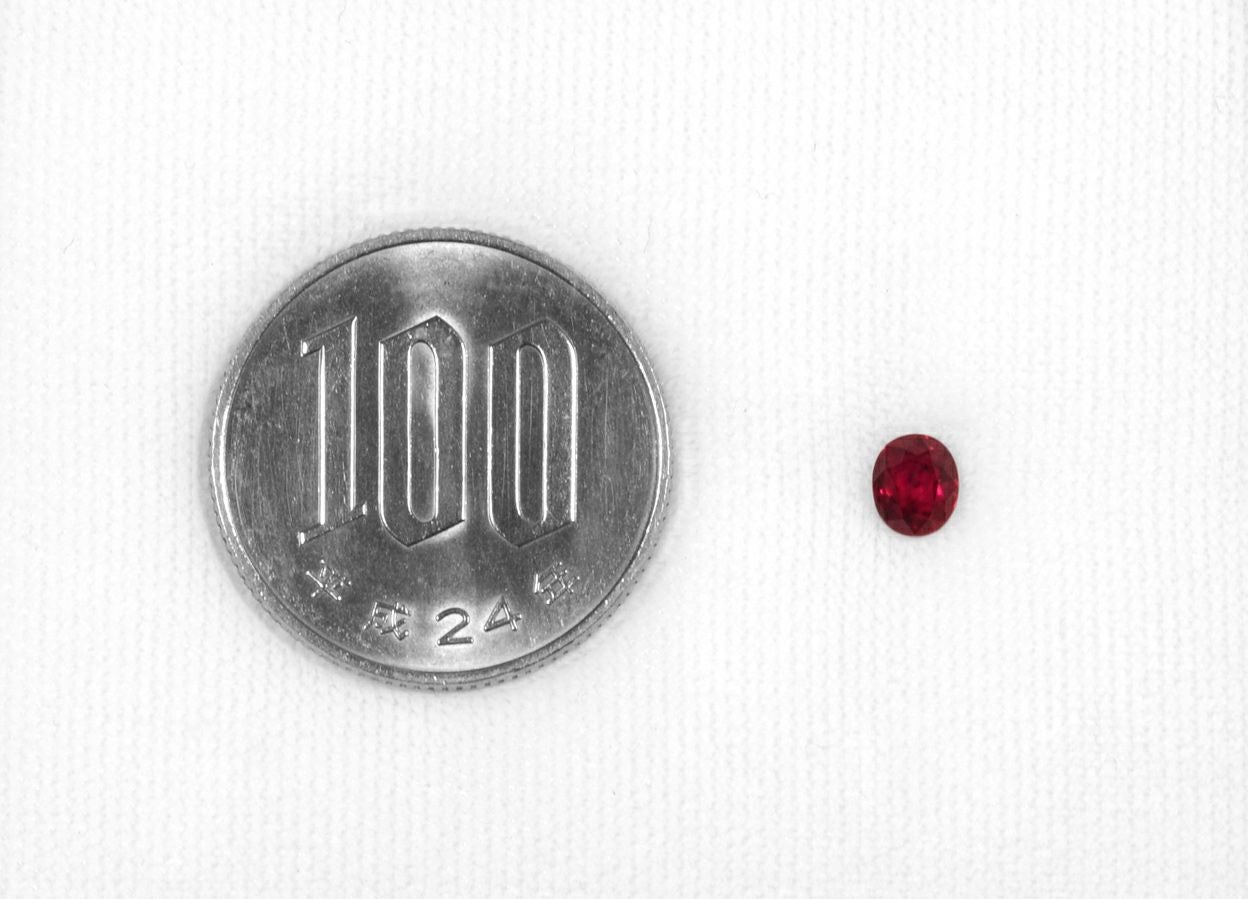 ミャンマー産非加熱ピジョンブラッドルビー0.66ct(GRS宝石鑑別書付)