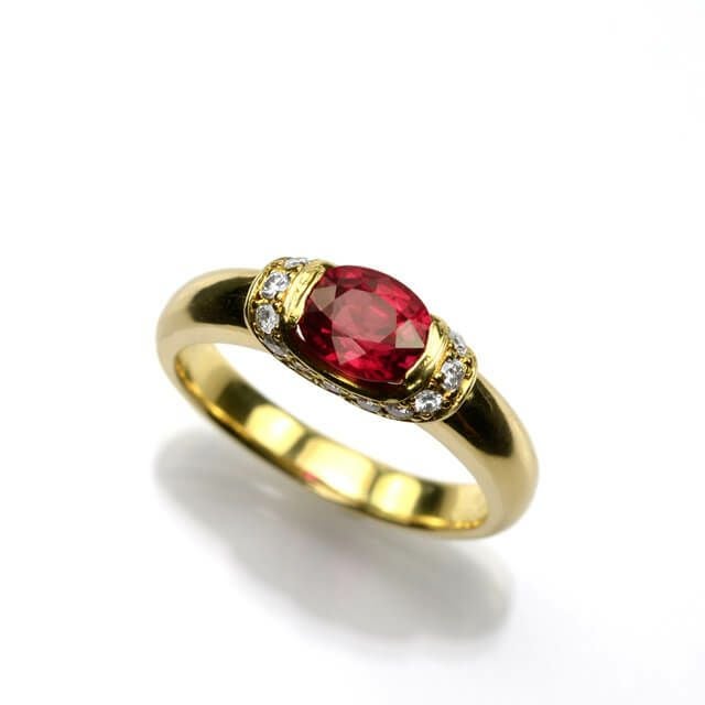 ルビー1.03ctK18ゴールドリングダイヤ0.19ct付(中央宝石研究所宝石鑑別書付)