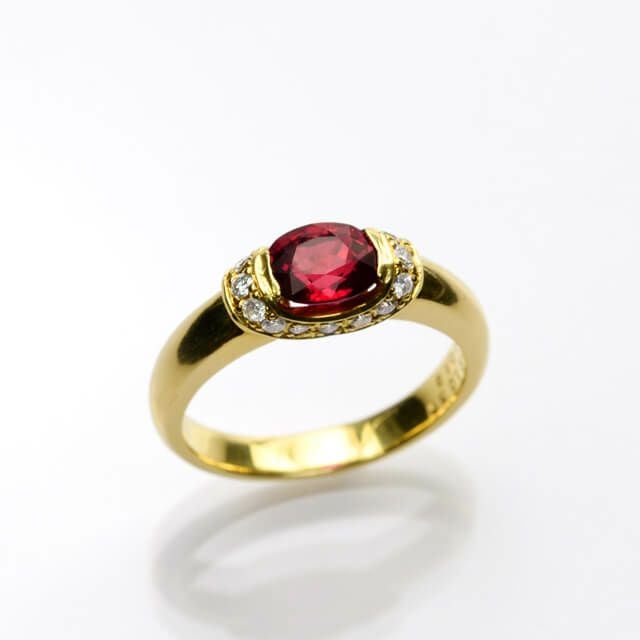 ルビー1.03ctK18ゴールドリングダイヤ0.19ct付(中央宝石研究所宝石鑑別書付)