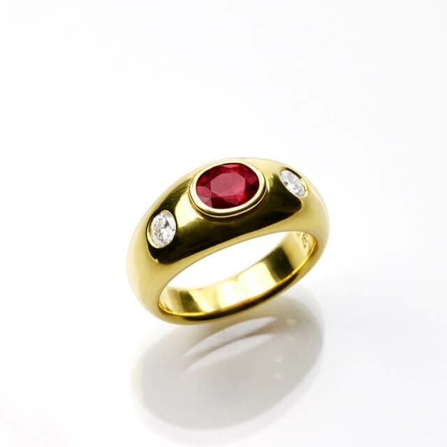 ルビー0.97ctK18ゴールドリングダイヤ0.41ct付(中央宝石研究所宝石鑑別書付)