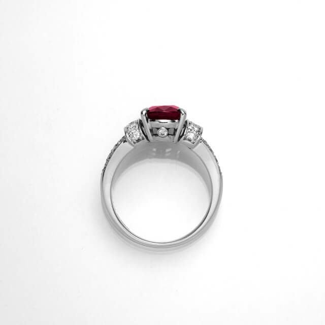  ミャンマー産ルビー3.107ctプラチナリングダイヤ0.40ct付(GIA宝石鑑別書付)