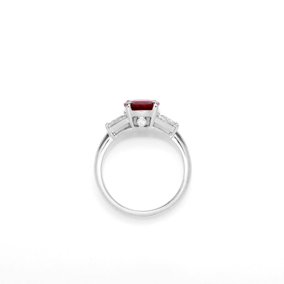 非加熱ルビー1.916ctプラチナリングダイヤ0.81ct付(GIA宝石鑑別書付)