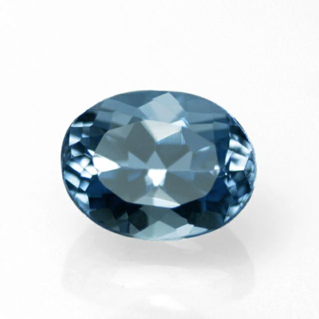 アクアマリン0.92ct(中央宝石研究所宝石鑑別書付)