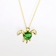 エメラルドトラピッチェゴールドカメネックレス0.86ct(中央宝石研究所 