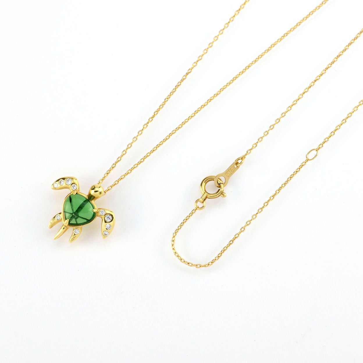 エメラルドトラピッチェゴールドカメネックレス0.86ct(中央宝石研究所