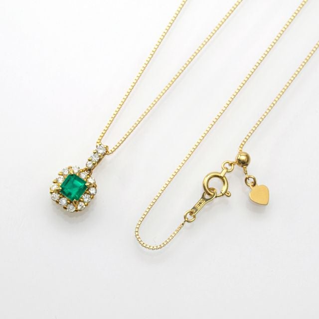 エメラルド0.46ctゴールドネックレスダイヤ0.28ct付(中央宝石研究所宝石鑑別書付)