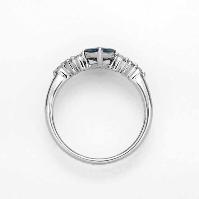 アレキサンドライト0.67ctプラチナリングダイヤ0.15ct付(中央宝石研究所宝石鑑別書付)