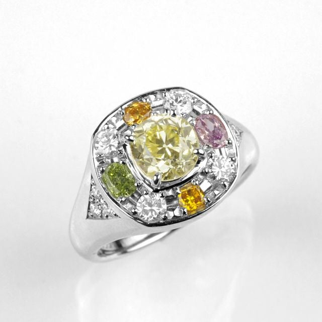 イエローダイヤモンド1.38ctカラーダイヤモンド0.89ctプラチナリング(GIAダイヤモンド鑑定書付)