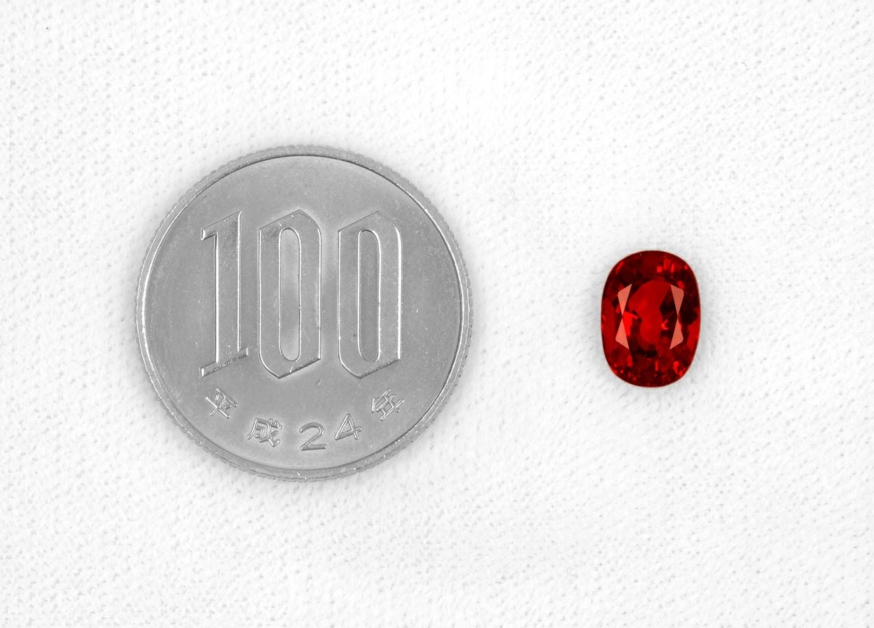 レッドスピネル2.38ct(中央宝石研究所宝石ソーティング付) | ユア