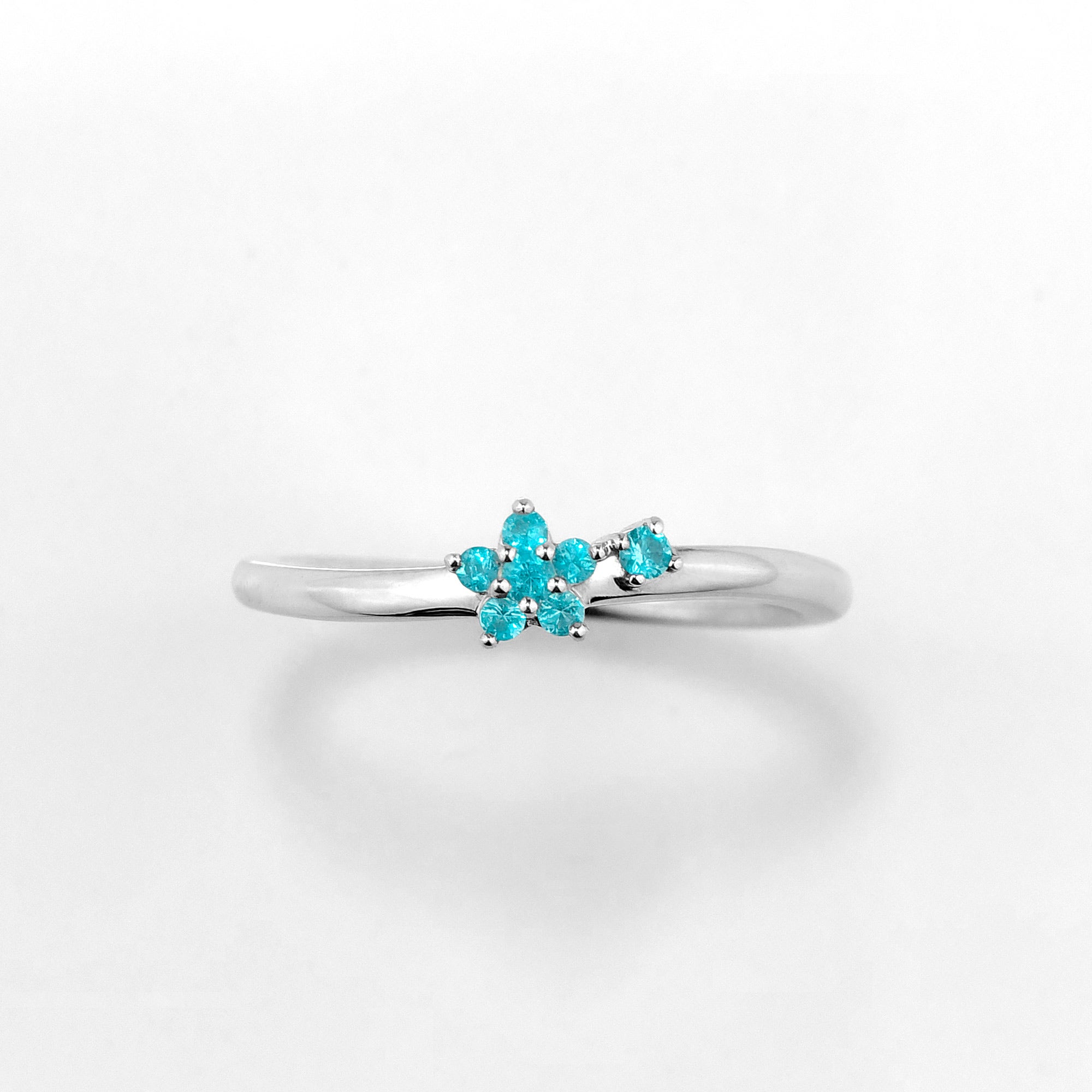 ブラジル産パライバトルマリンスタープラチナリング【Blue STAR】
