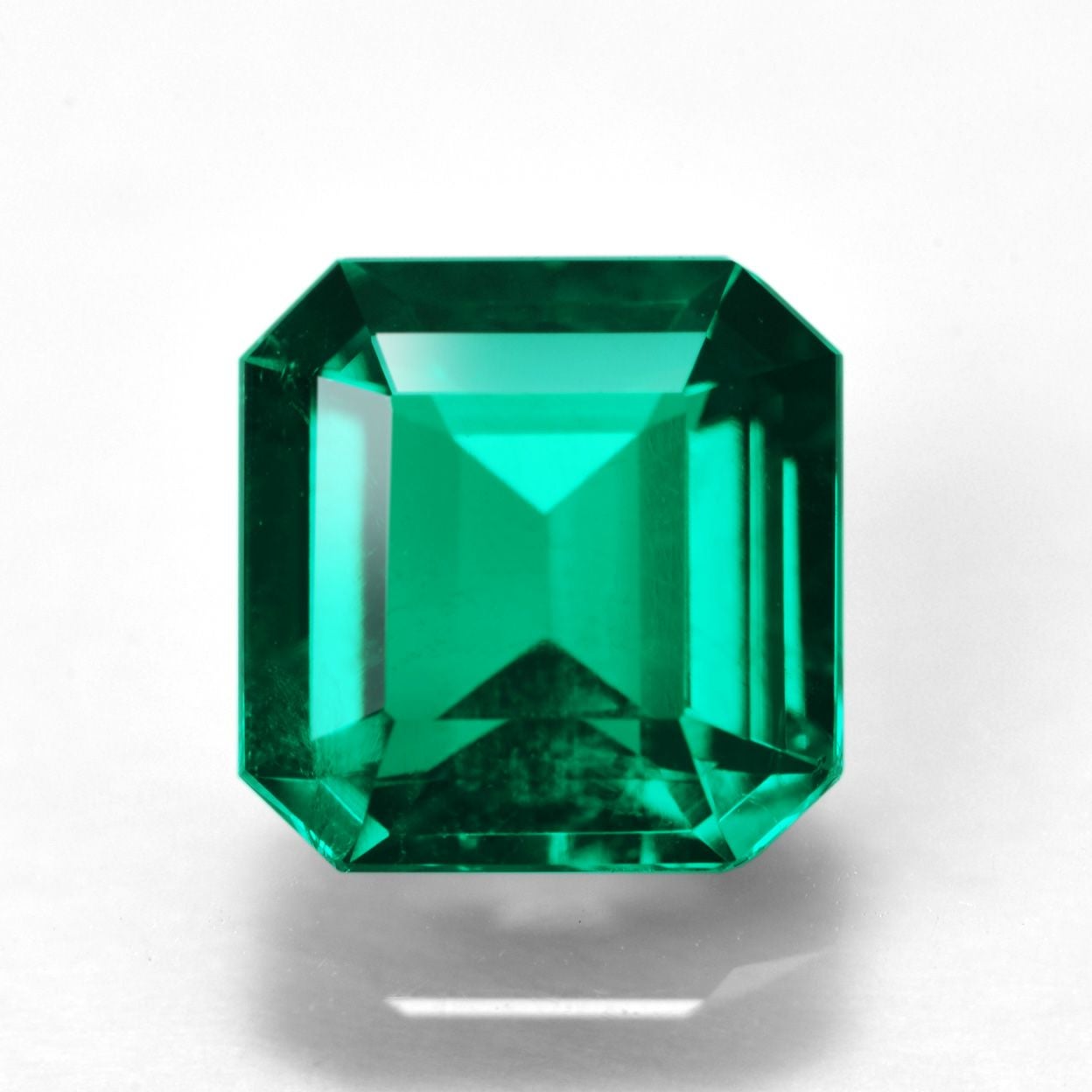 コロンビア産無処理エメラルド(ノンオイル)0.93ct(GIA宝石鑑別書付