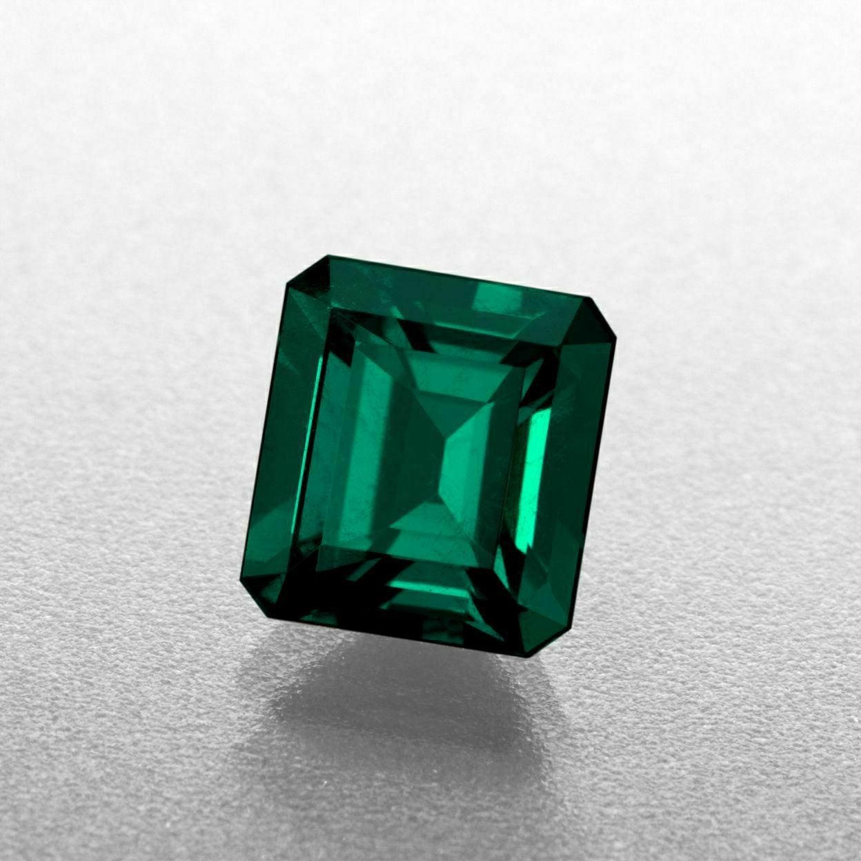 コロンビア産ムゾー鉱山エメラルド1.02ct(GRS宝石鑑別書付)【Muzo Green】【Old Mine】