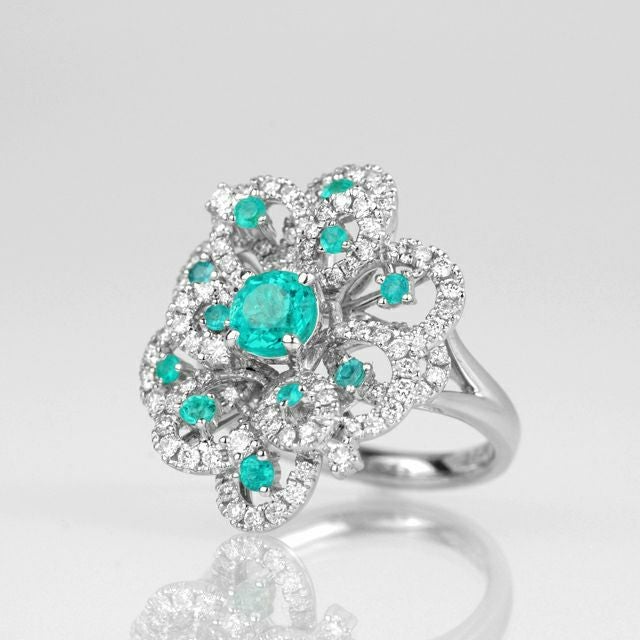 ブラジル産パライバトルマリン0.73ct0.30ctプラチナリングダイヤ0.94ct付(中央宝石研究所宝石鑑別書付)