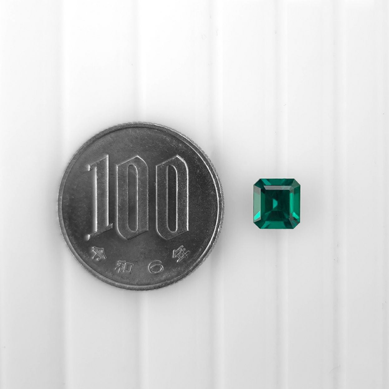 コロンビア産無処理エメラルド(ノンオイル)1.118ct(SSEF宝石鑑別書