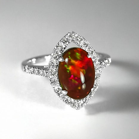 メキシコ産ファイアオパール1.35ctホワイトゴールドリングダイヤ0.59ct 