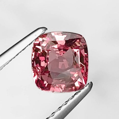 000000001358-01.jpg?size=m&w=
