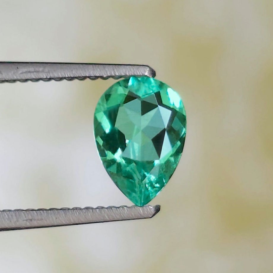 コロンビア産無処理エメラルド(ノンオイル)0.24ct(GIA宝石鑑別書付)