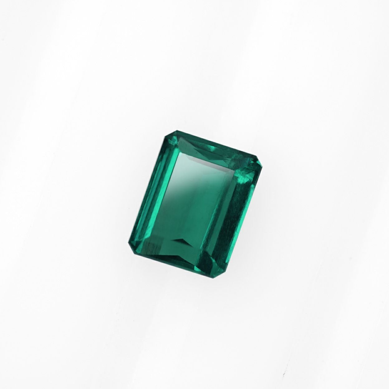 コロンビア産無処理エメラルド(ノンオイル)0.30ct(GIA宝石鑑別書付)