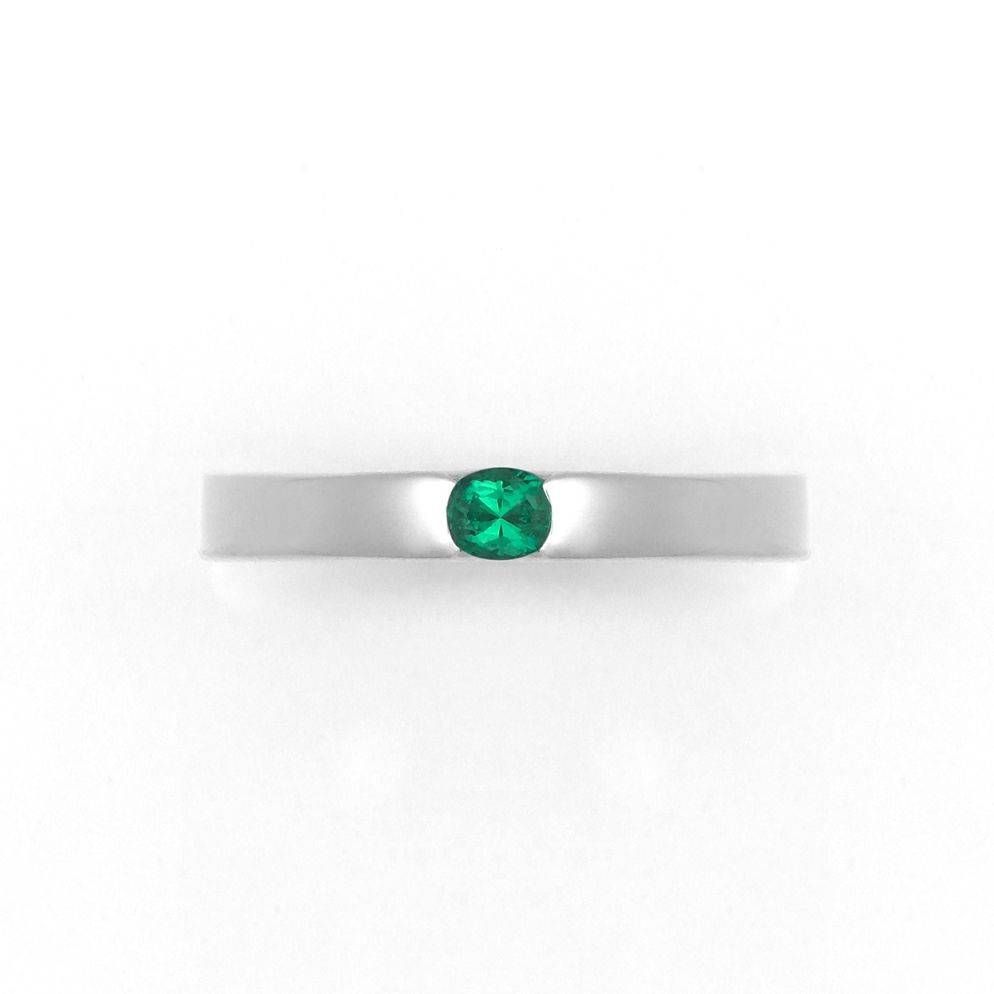 コロンビア産無処理エメラルド(ノンオイル)0.06ctゴールドリング(GIA宝石鑑別書付)