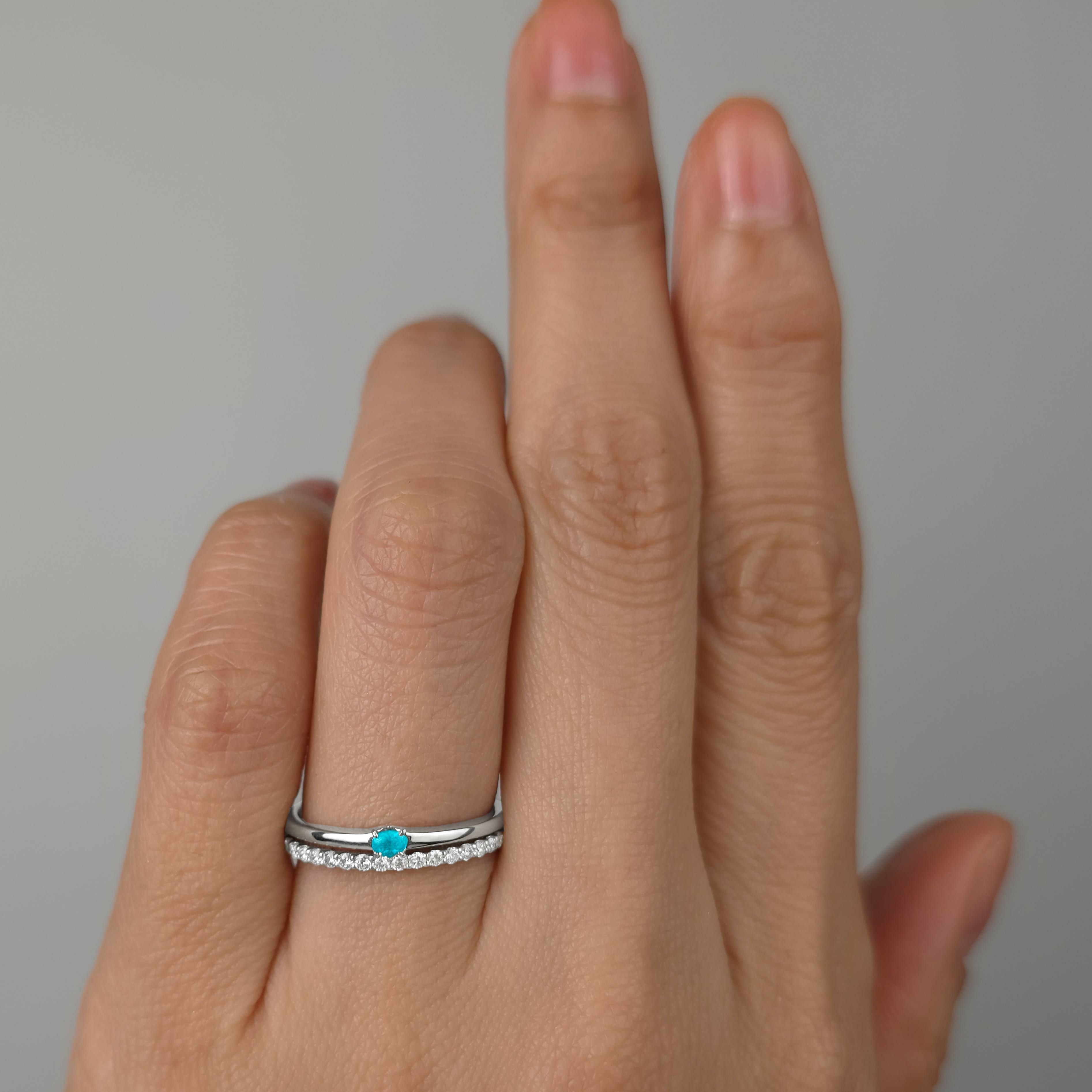 ブラジル産パライバトルマリン0.05ctプラチナリング0.20ct付(中央宝石研究所宝石鑑別書付)