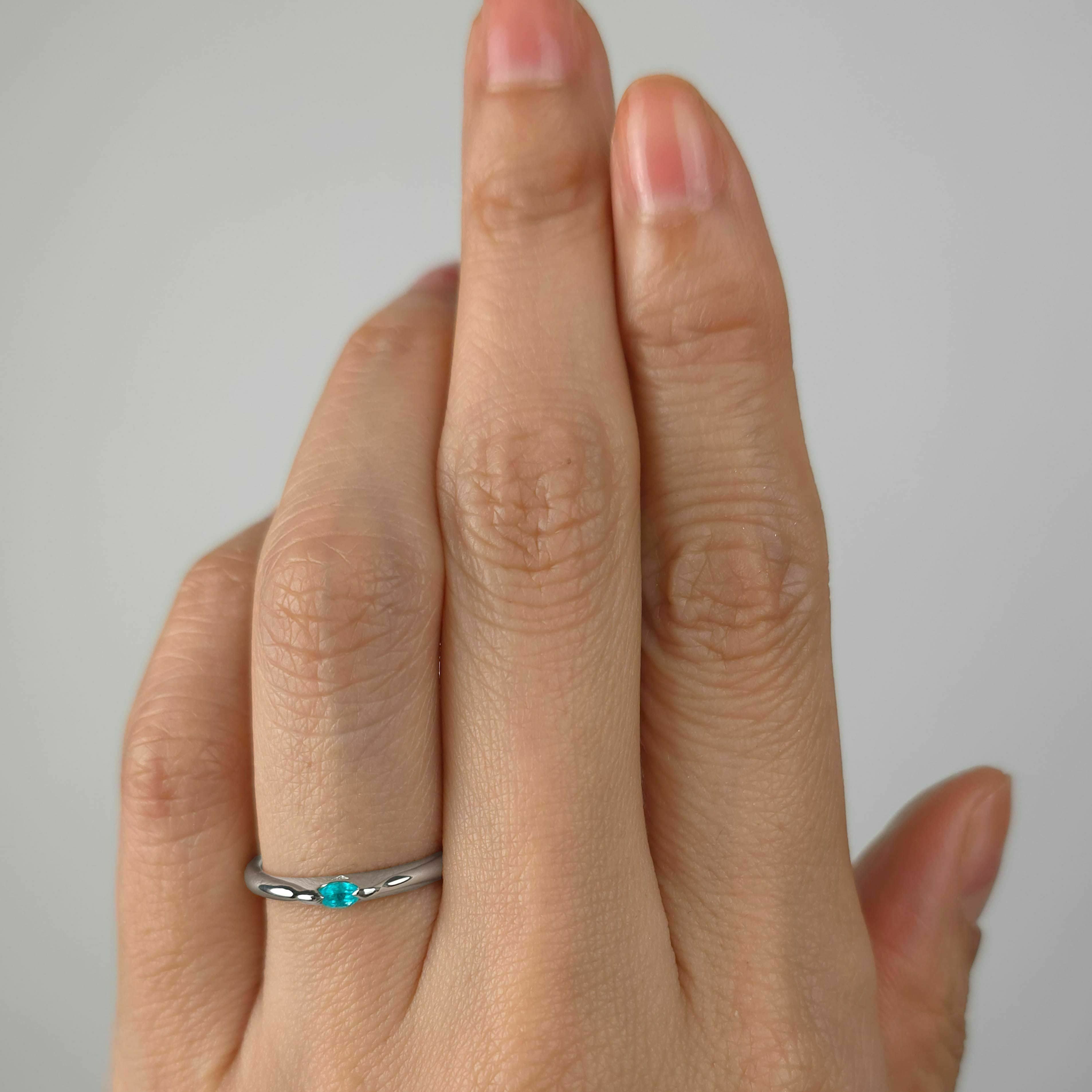 ブラジル産パライバトルマリン0.082ctプラチナリング(中央宝石研究所宝石鑑別書付)