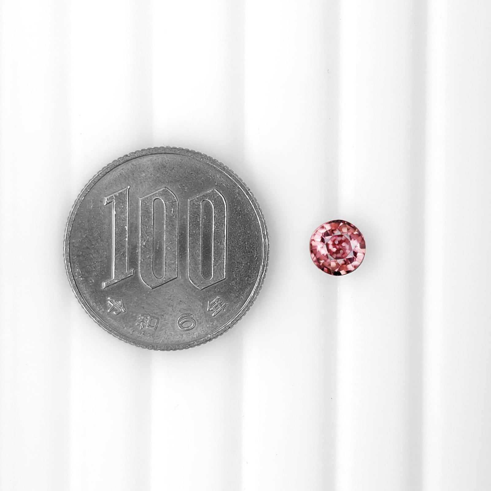 非加熱パパラチアサファイア1.06ct(GRS宝石鑑別書付)