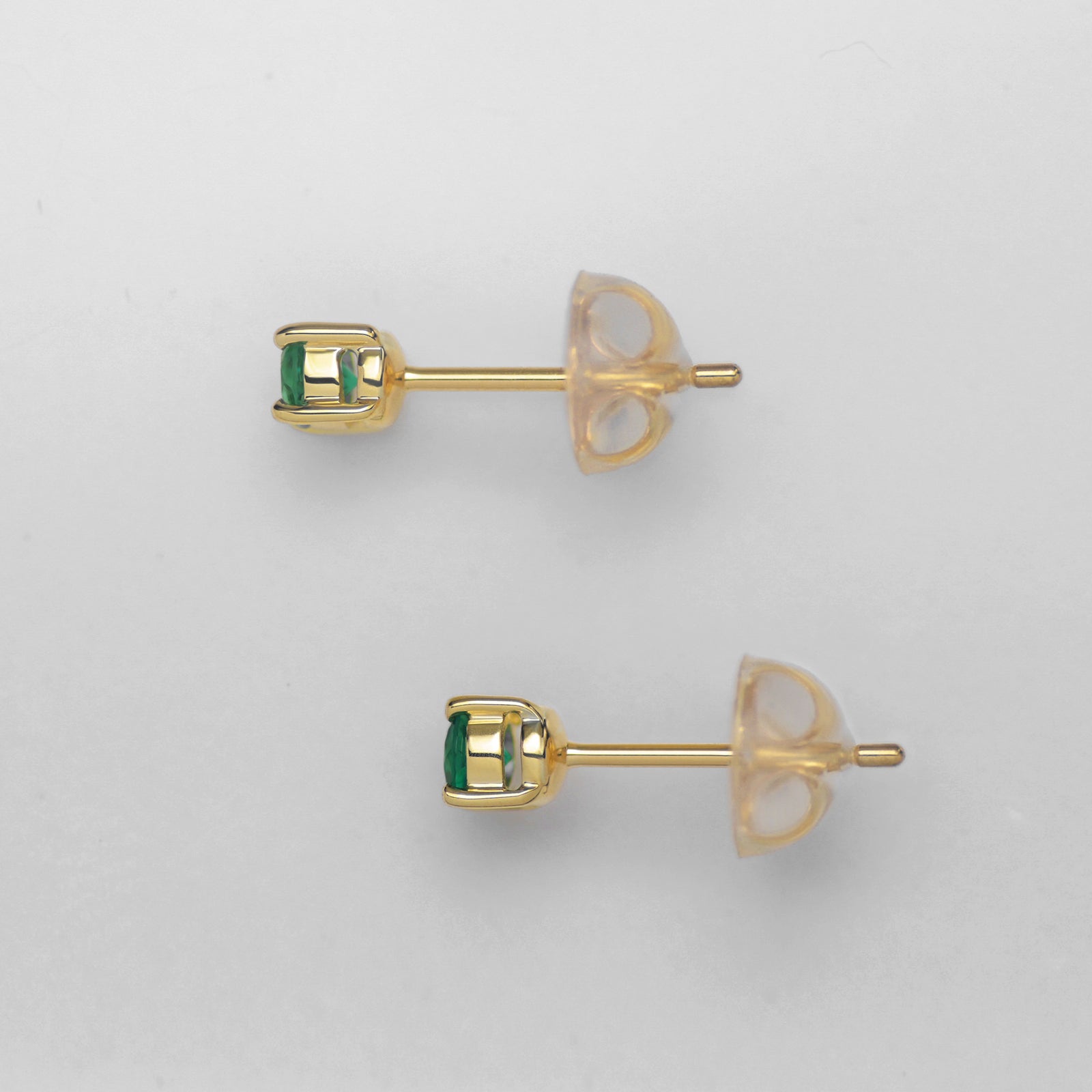 コロンビア産エメラルドK18ゴールドピアス